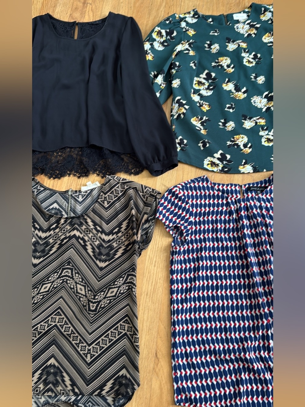 Women’s blouse bundle size medium